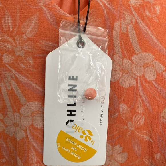 XS | NWT- Highline Collective smocked waist top, peachy- floral. - Picture 5 of 12